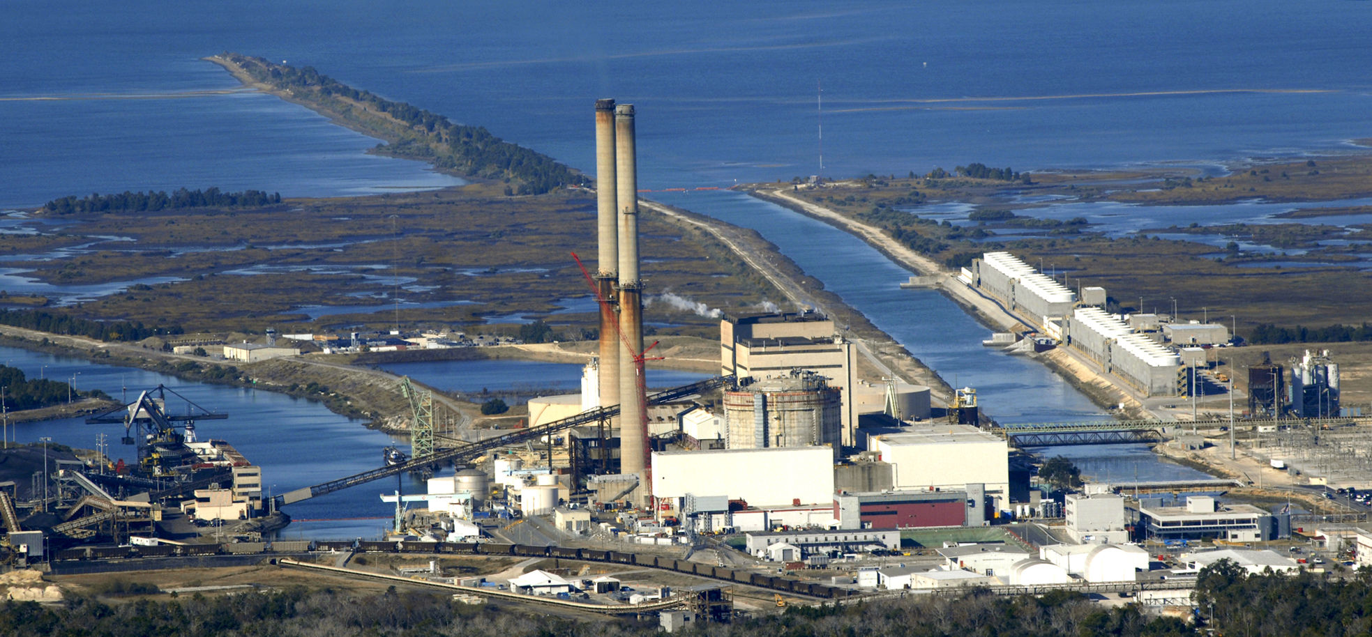Jolting year for electric company